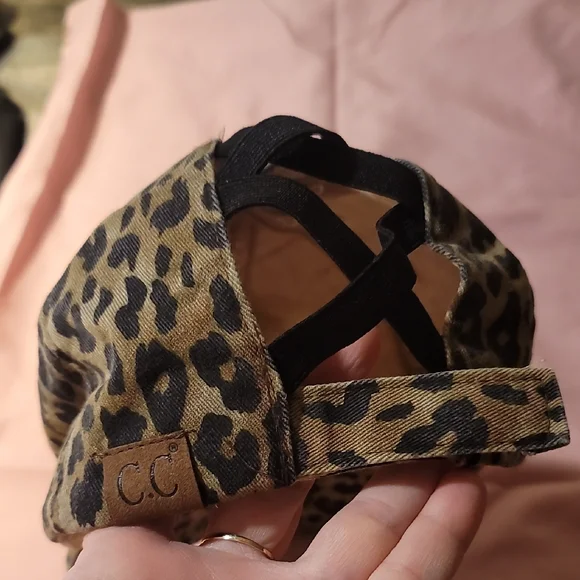 C.C  BRAND DISTRESSED Leopard PONYTAIL HAT . - Picture 2 of 3